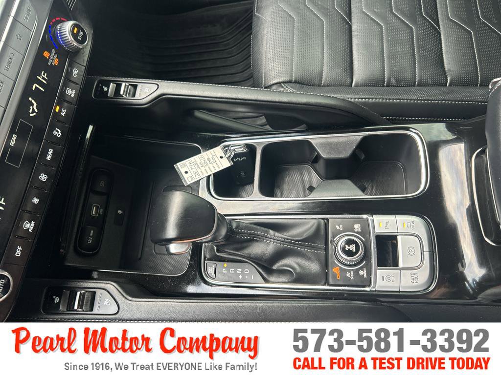 Used 2022 Kia Telluride SX w/ SX Prestige Package image 19