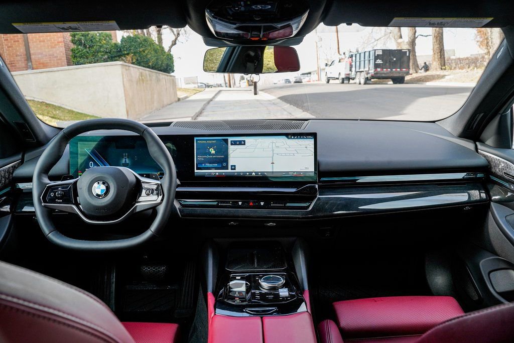 Certified 2025 BMW 530i xDrive w/ Premium Package image 12