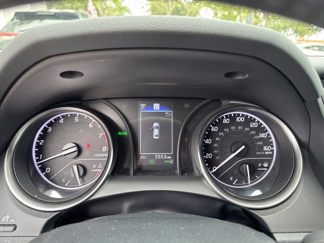 Used 2024 Toyota Camry SE w/ Cold Weather Package FWD image 2