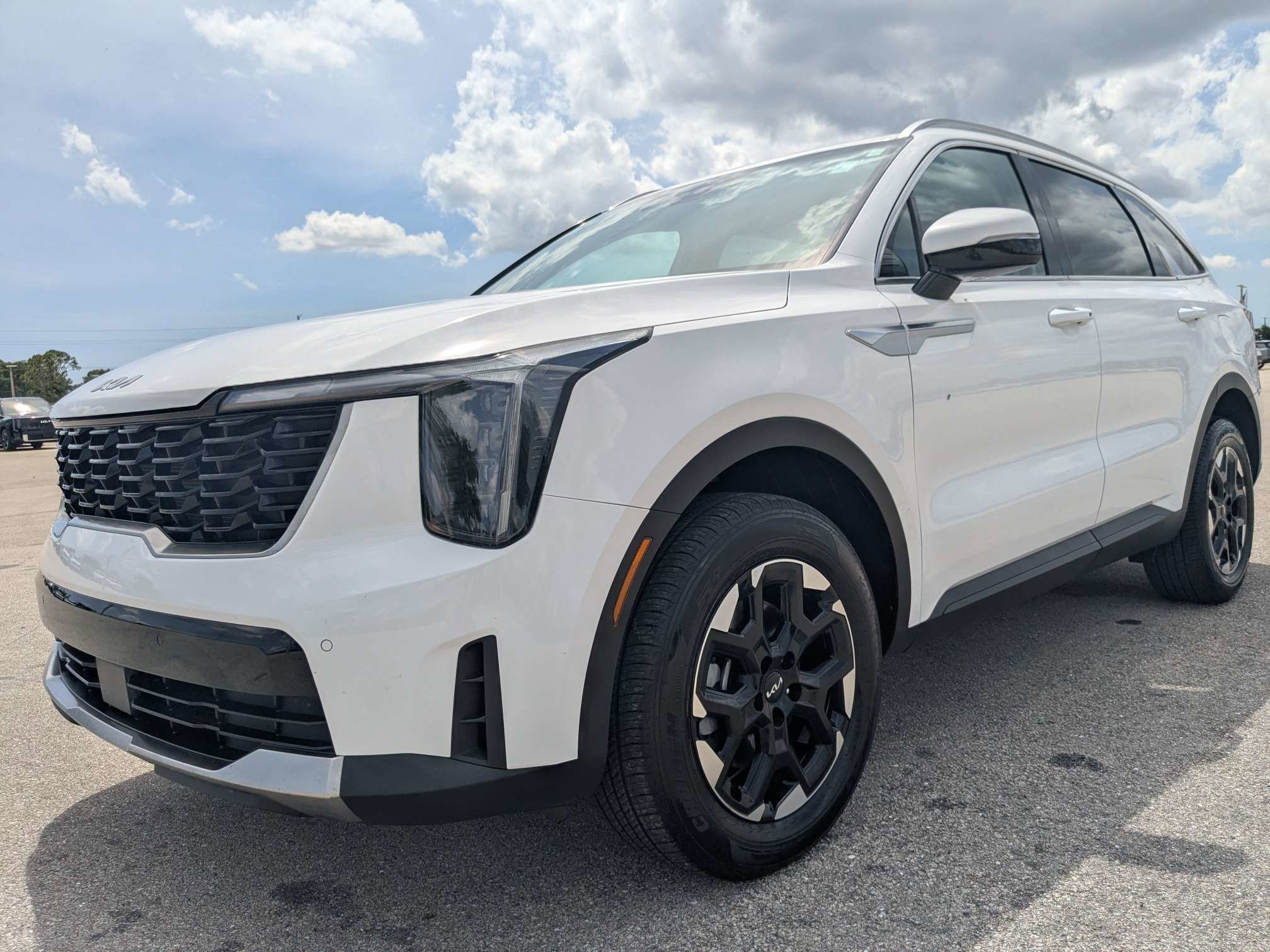 Certified 2026 Kia Sorento S AWD/4WD image 9