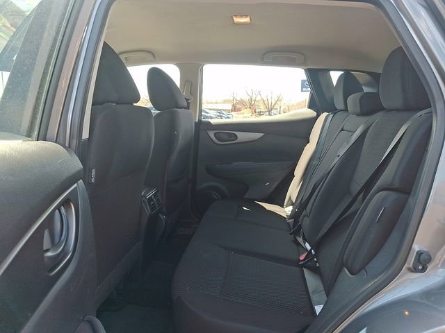 Used 2021 Nissan Rogue Sport S image 11