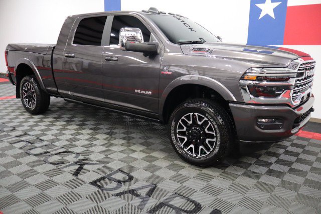 Used 2025 RAM 3500 Longhorn AWD/4WD image 20
