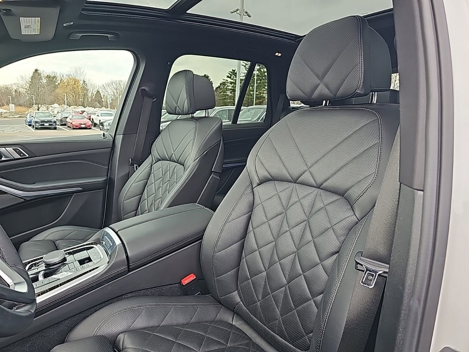 Certified 2024 BMW X5 xDrive40i w/ Premium Package image 23