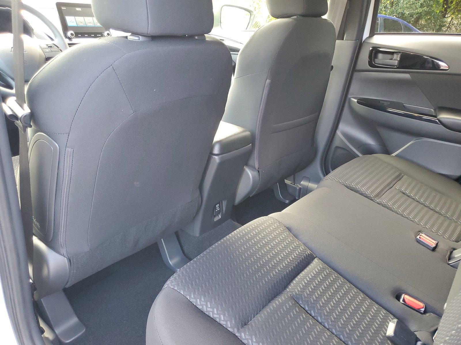 New 2026 Mitsubishi Eclipse Cross LE AWD/4WD image 21