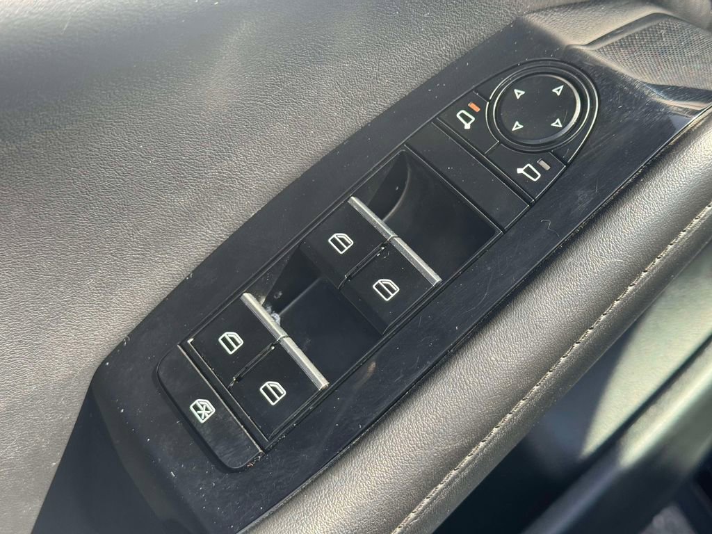 Used 2024 MAZDA MAZDA3 s image 16