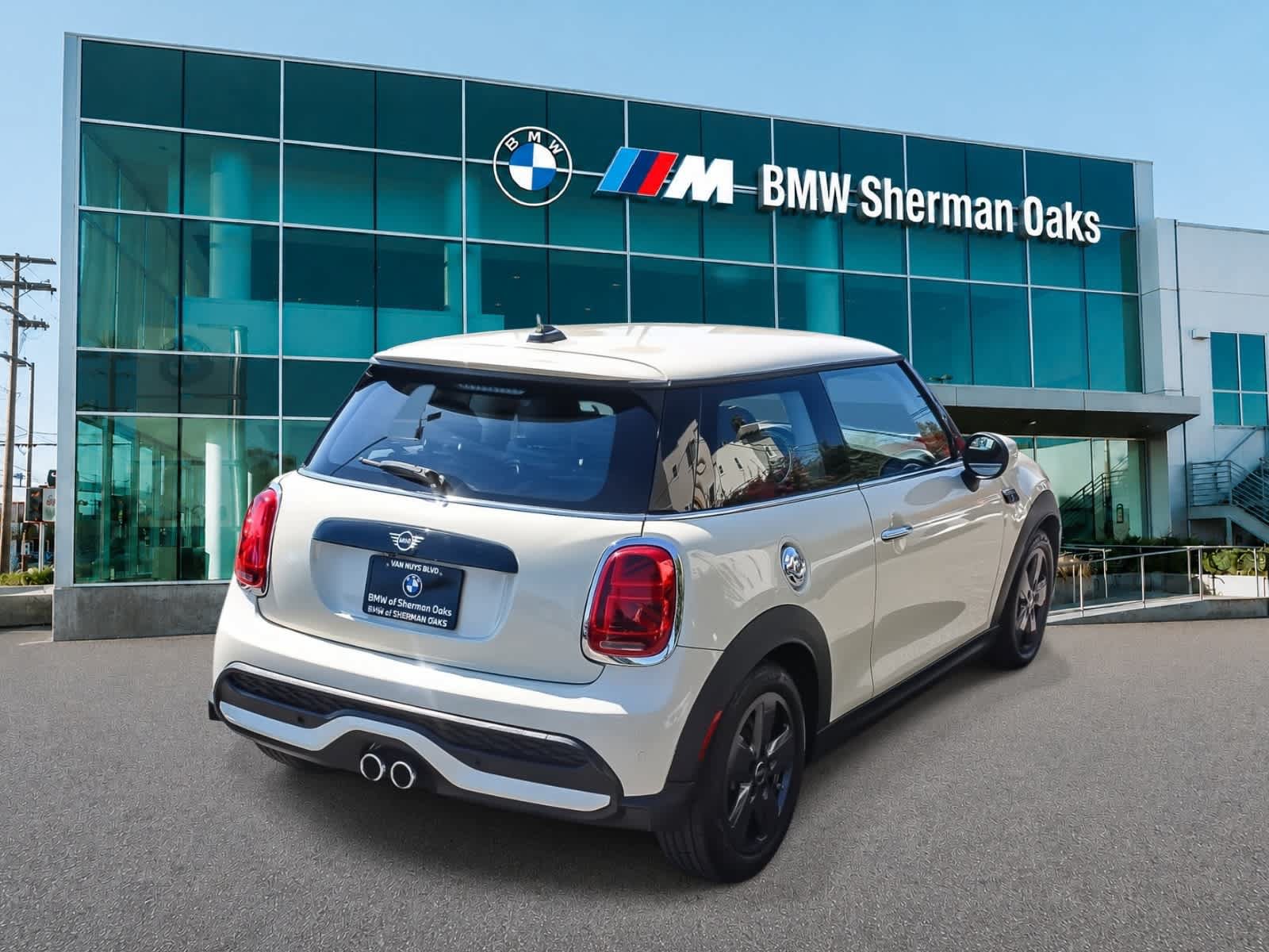 Used 2022 MINI Cooper S FWD image 4
