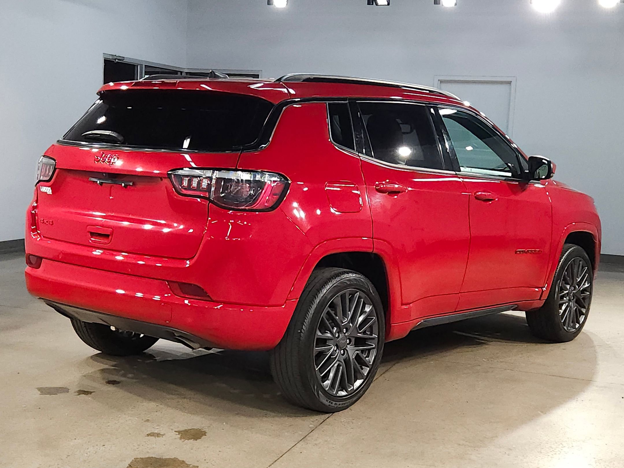Used 2023 Jeep Compass Limited AWD/4WD image 7
