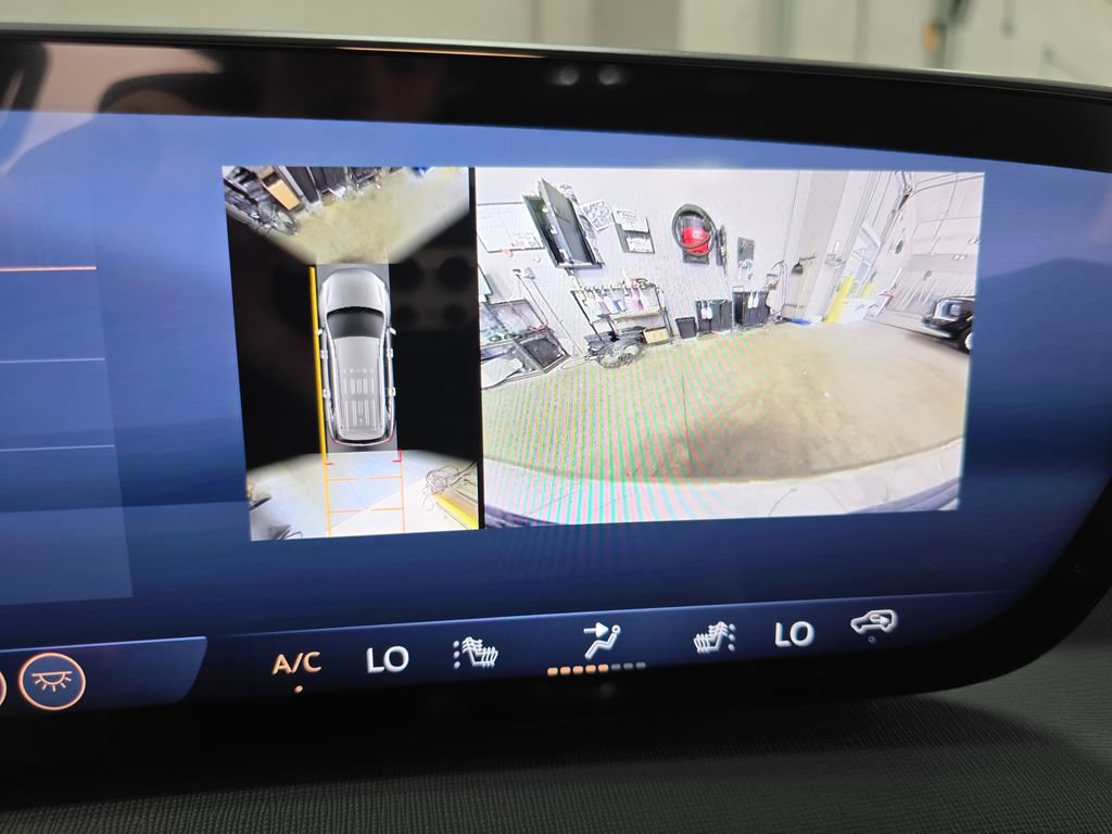 New 2026 Buick Enclave Preferred w/ LPO, Floor Liner Package AWD/4WD image 26