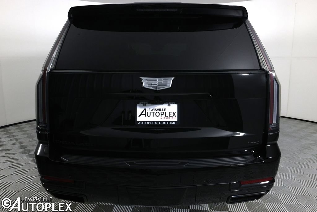 Used 2026 Cadillac Escalade Sport w/ LPO, ONYX Package AWD/4WD image 6