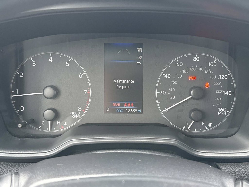 Used 2025 Toyota Corolla LE FWD image 23
