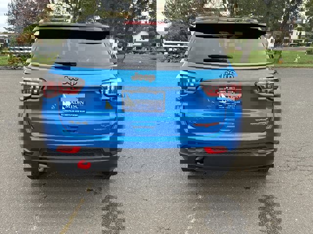 Used 2019 Jeep Compass Trailhawk image 11