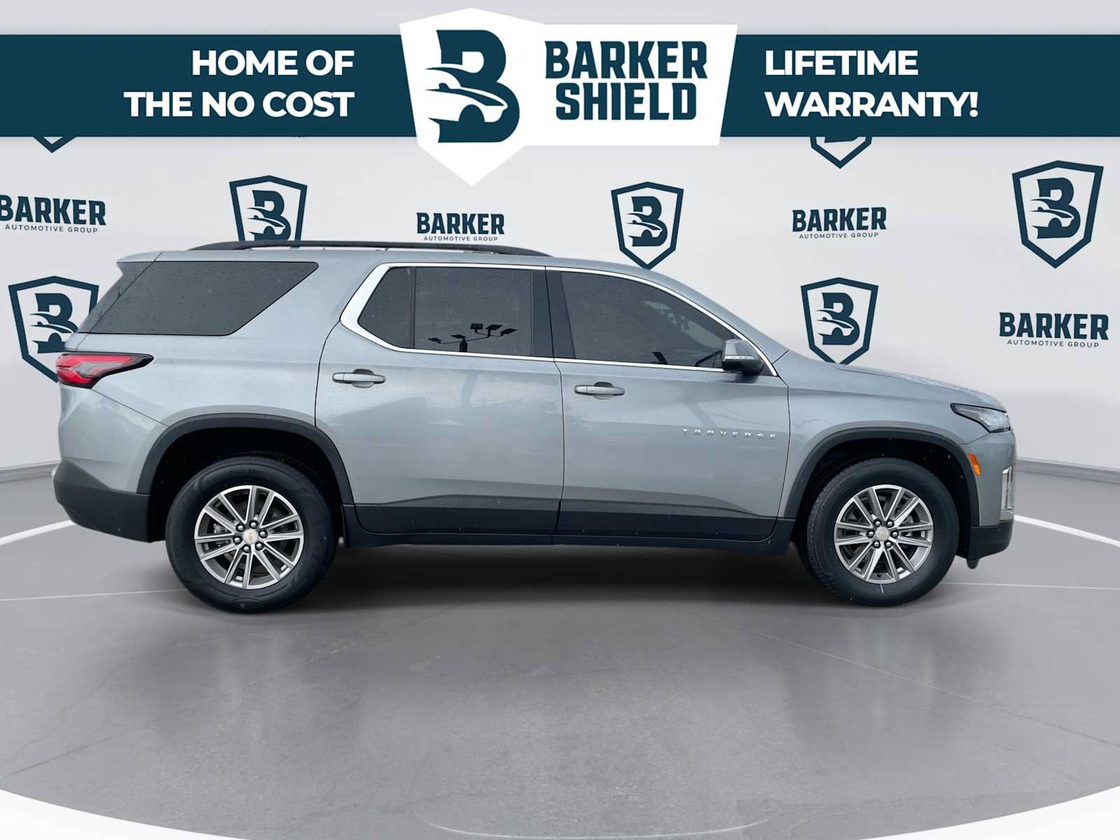 Used 2023 Chevrolet Traverse LT FWD image 10