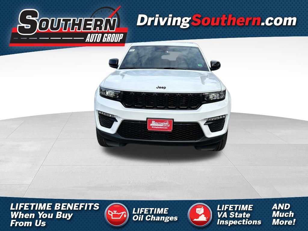 New 2025 Jeep Grand Cherokee Limited w/ Black Appearance Package image 1