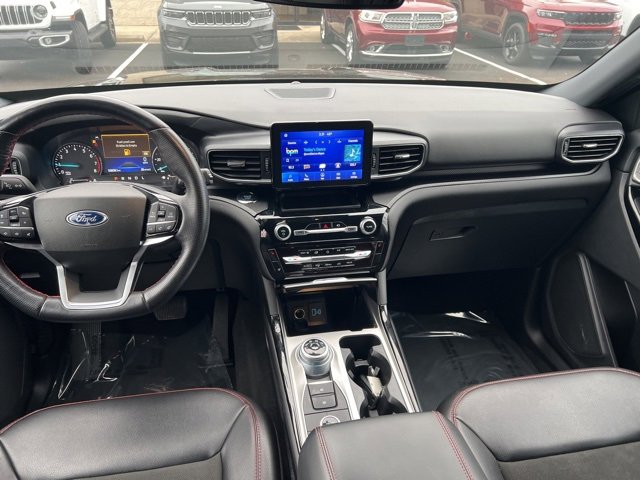 Used 2022 Ford Explorer ST-Line image 25
