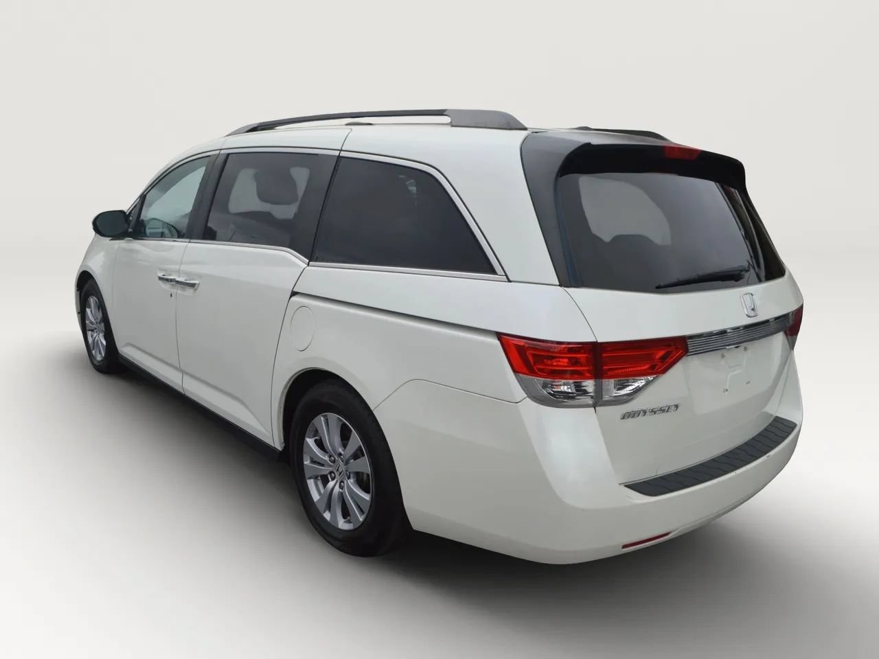 Used 2016 Honda Odyssey EX-L image 4