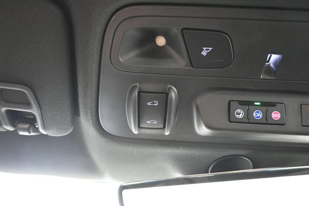 Used 2023 Chevrolet Camaro ZL1 RWD image 37