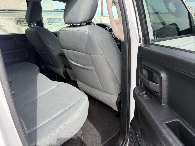 Used 2014 RAM 1500 Express image 10