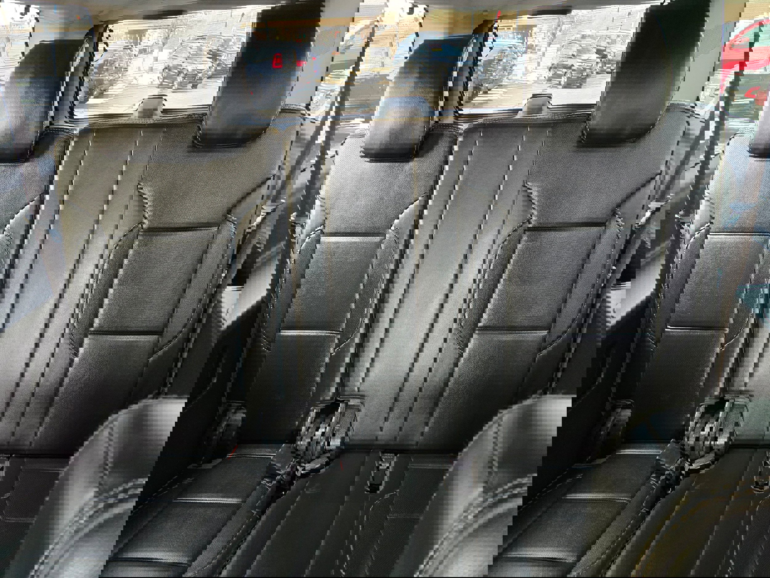 Used 2016 GMC Yukon XL Denali w/ Open Road Package image 11