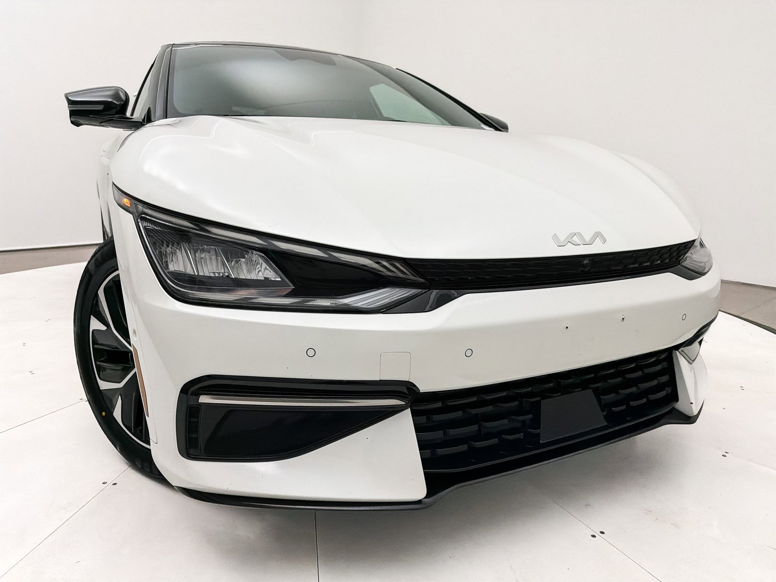 Used 2022 Kia EV6 GT-Line image 2