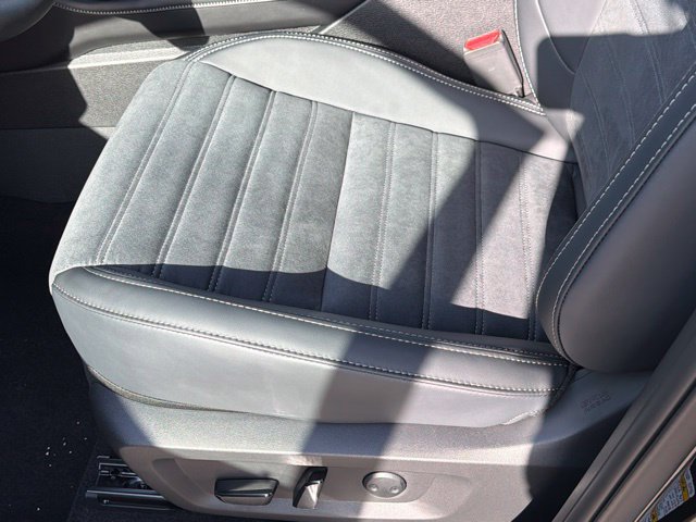 New 2026 Mitsubishi Outlander SE FWD image 25