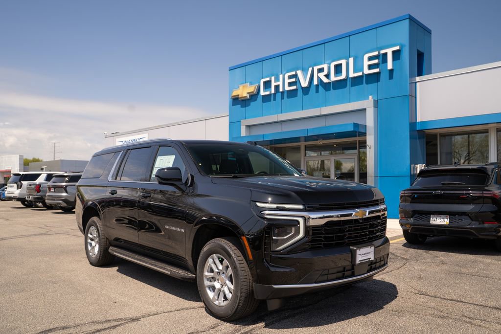 New 2025 Chevrolet Suburban LS
