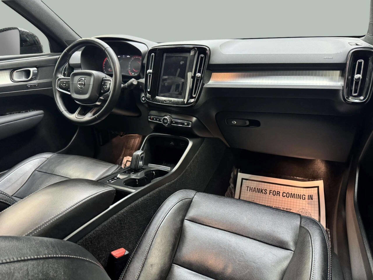 Used 2020 Volvo XC40 T5 Momentum w/ Protection Package AWD/4WD image 7