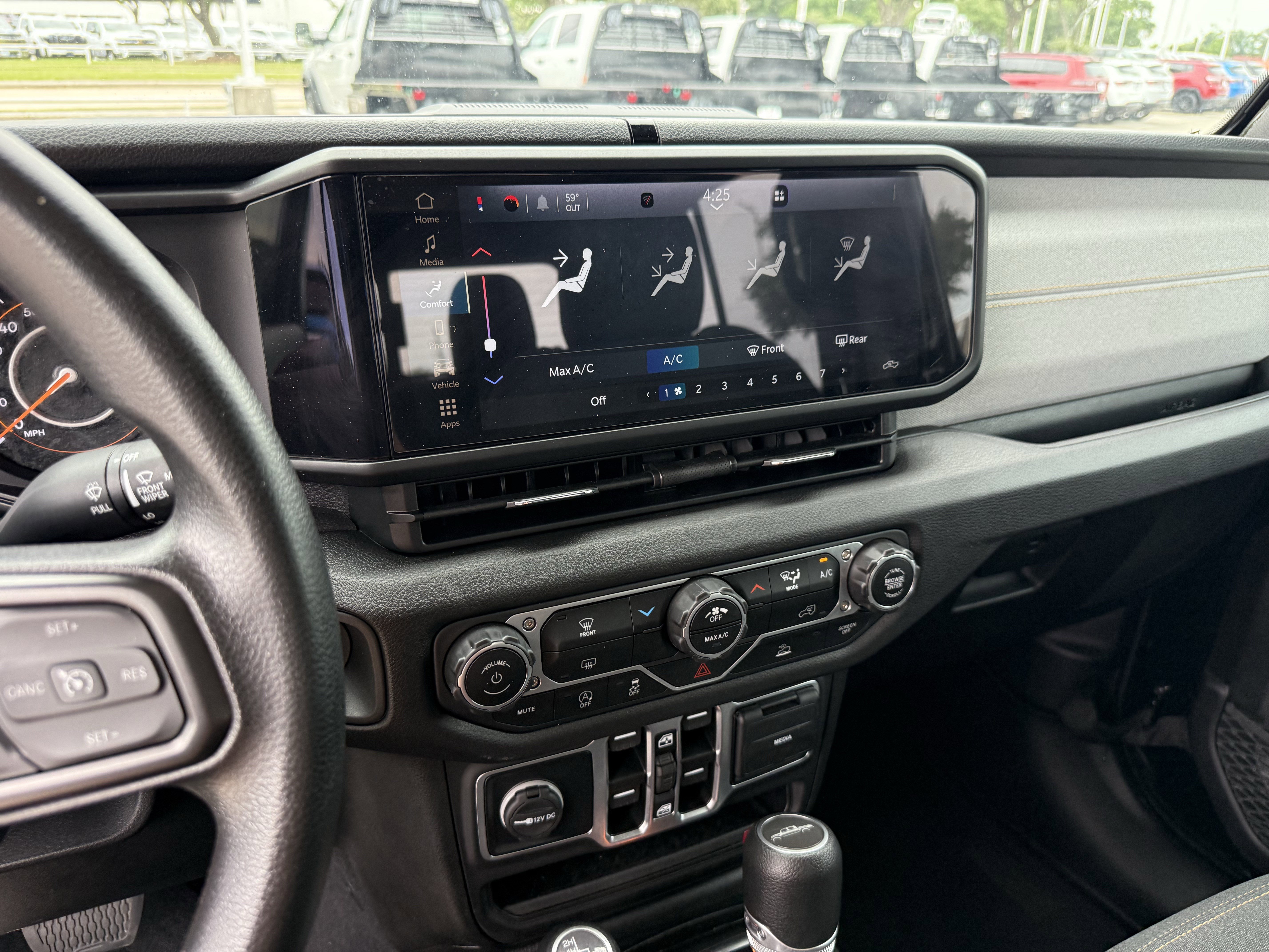 Used 2025 Jeep Gladiator Sport AWD/4WD image 20