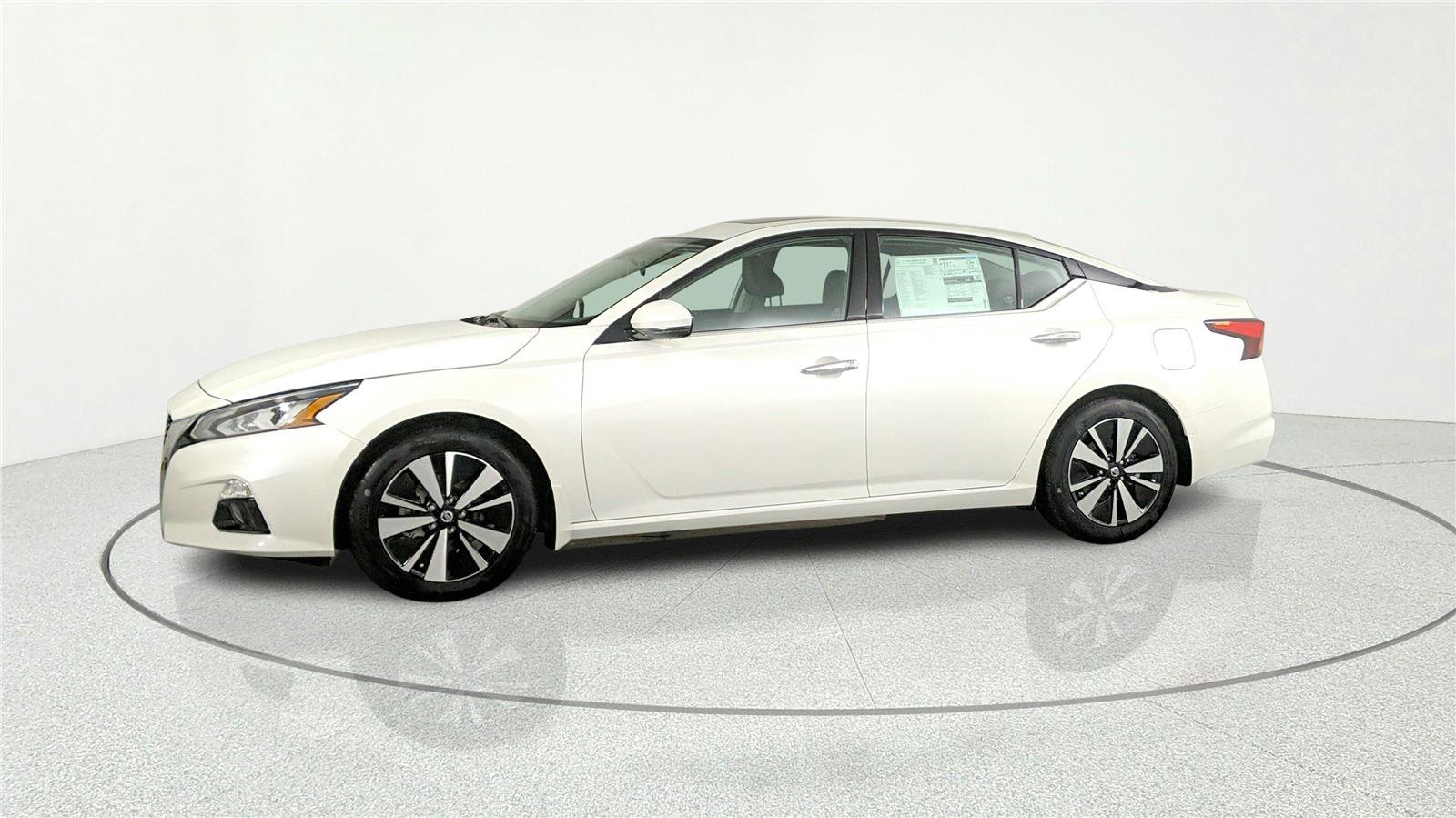 Used 2021 Nissan Altima 2.5 SL FWD image 5