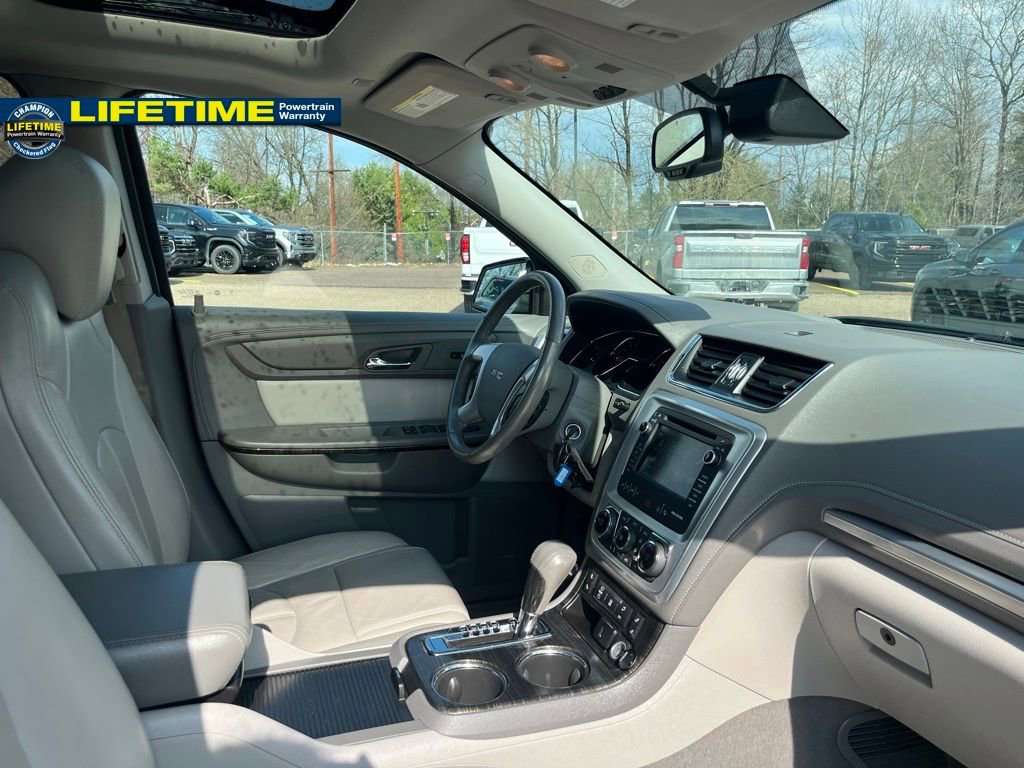 Used 2017 GMC Acadia Limited SLT AWD/4WD image 38