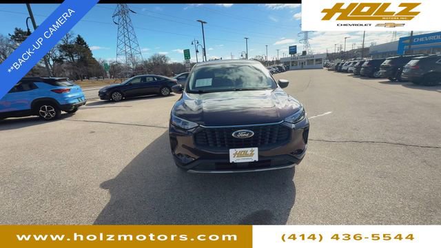Used 2023 Ford Escape Active image 3