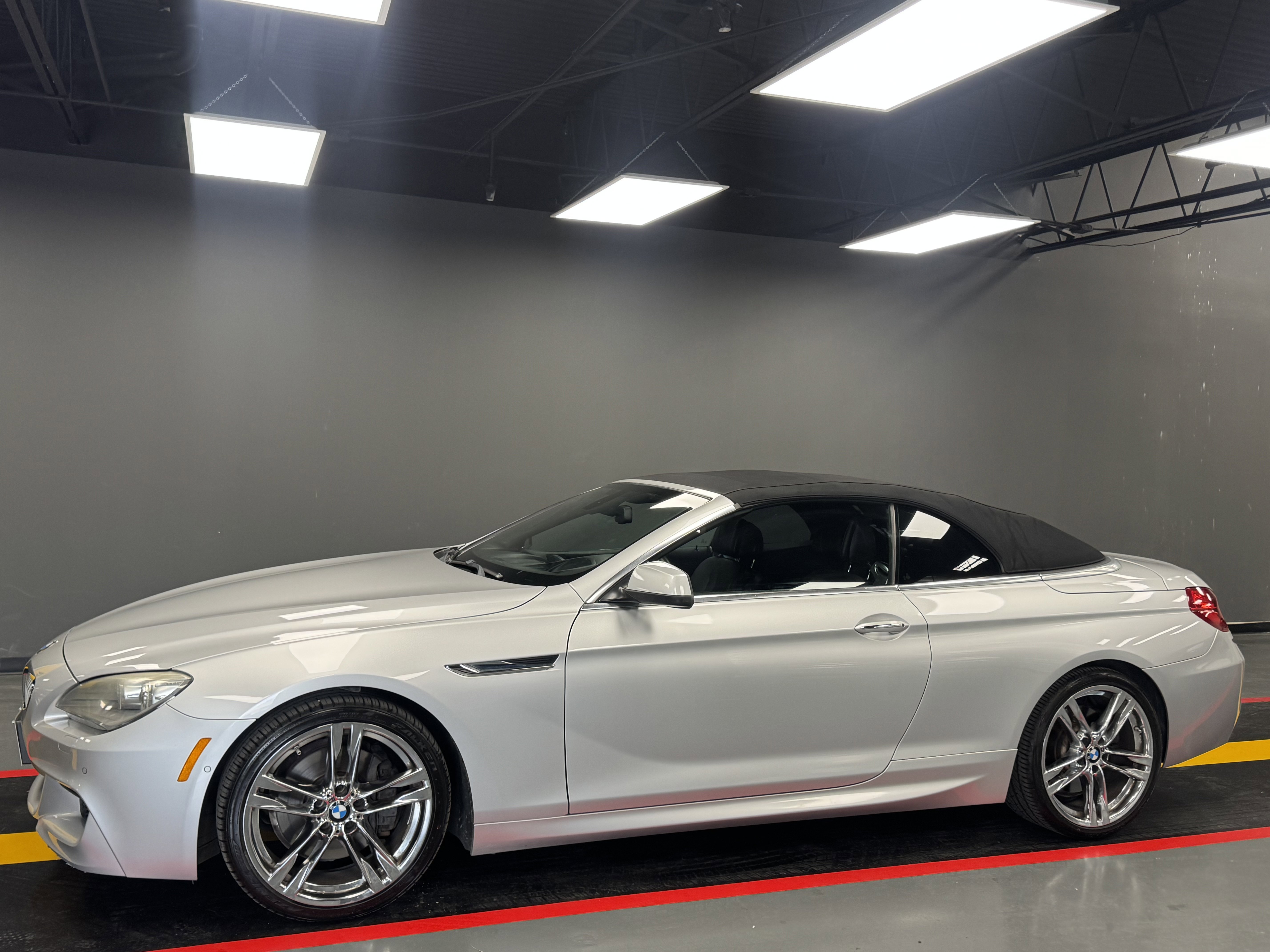 Used 2012 BMW 650i Convertible RWD image 22