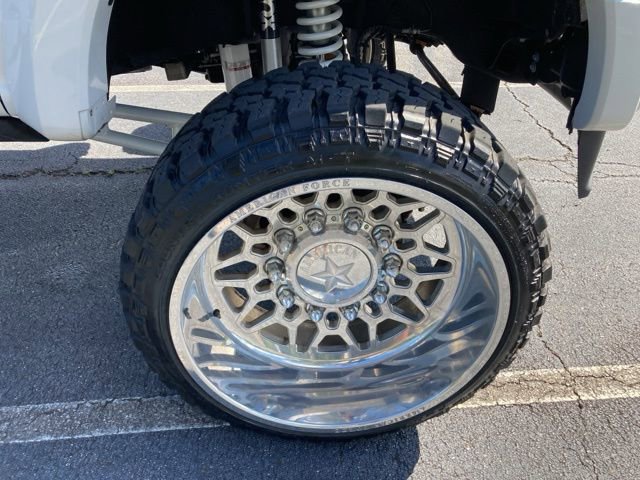 Used 2022 Ford F450 Limited w/ FX4 Off-Road Package image 18