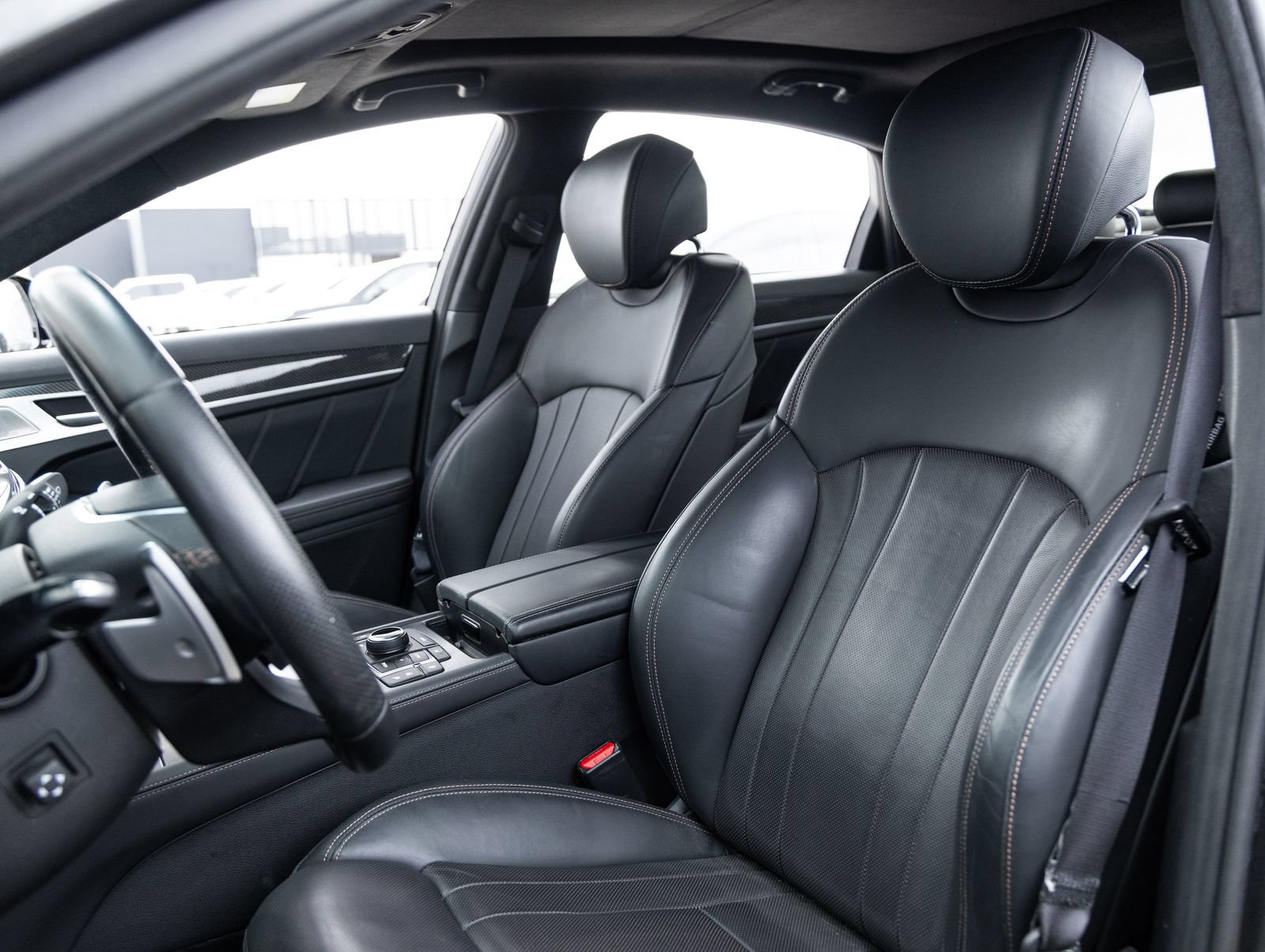 Used 2020 Genesis G80 3.3T Sport RWD image 5