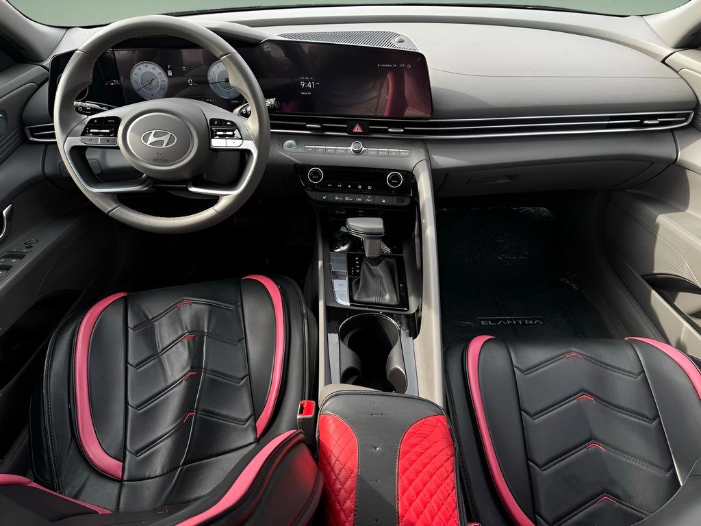 Used 2024 Hyundai Elantra SEL w/ Convenience Package image 19