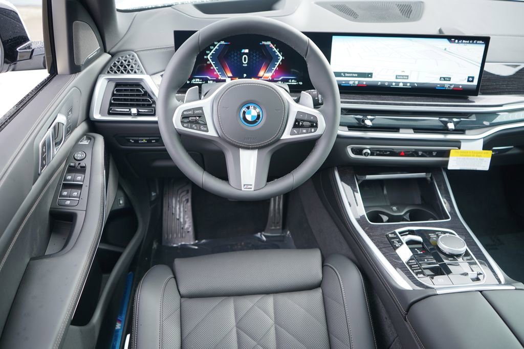 New 2026 BMW X5 xDrive50e w/ M Sport Package image 15