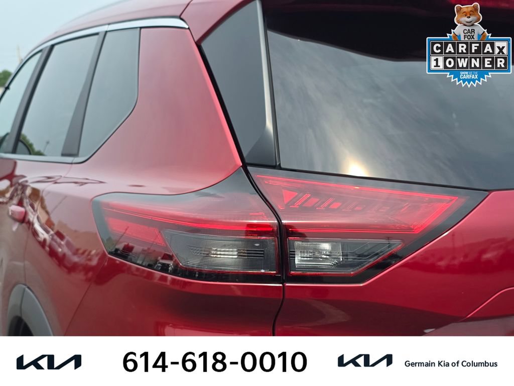 Used 2023 Nissan Rogue SV w/ SV Premium Package AWD/4WD image 15