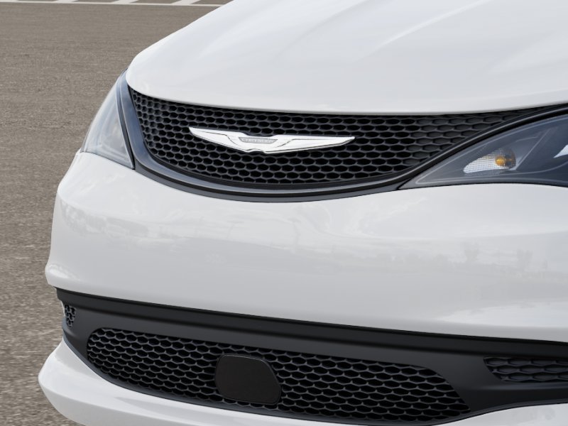 New 2027 Chrysler Pacifica LX FWD image 12