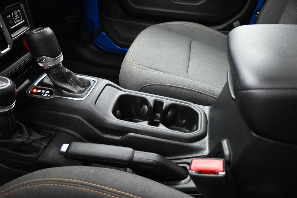 Used 2026 Jeep Wrangler Unlimited Sport AWD/4WD image 19