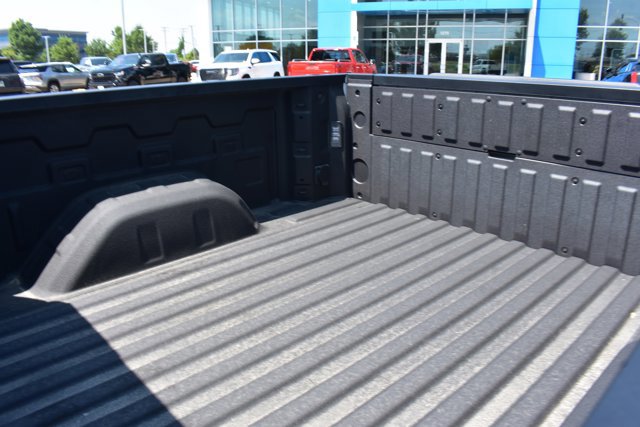 New 2025 Chevrolet Silverado 1500 ZR2 w/ Technology Package image 14