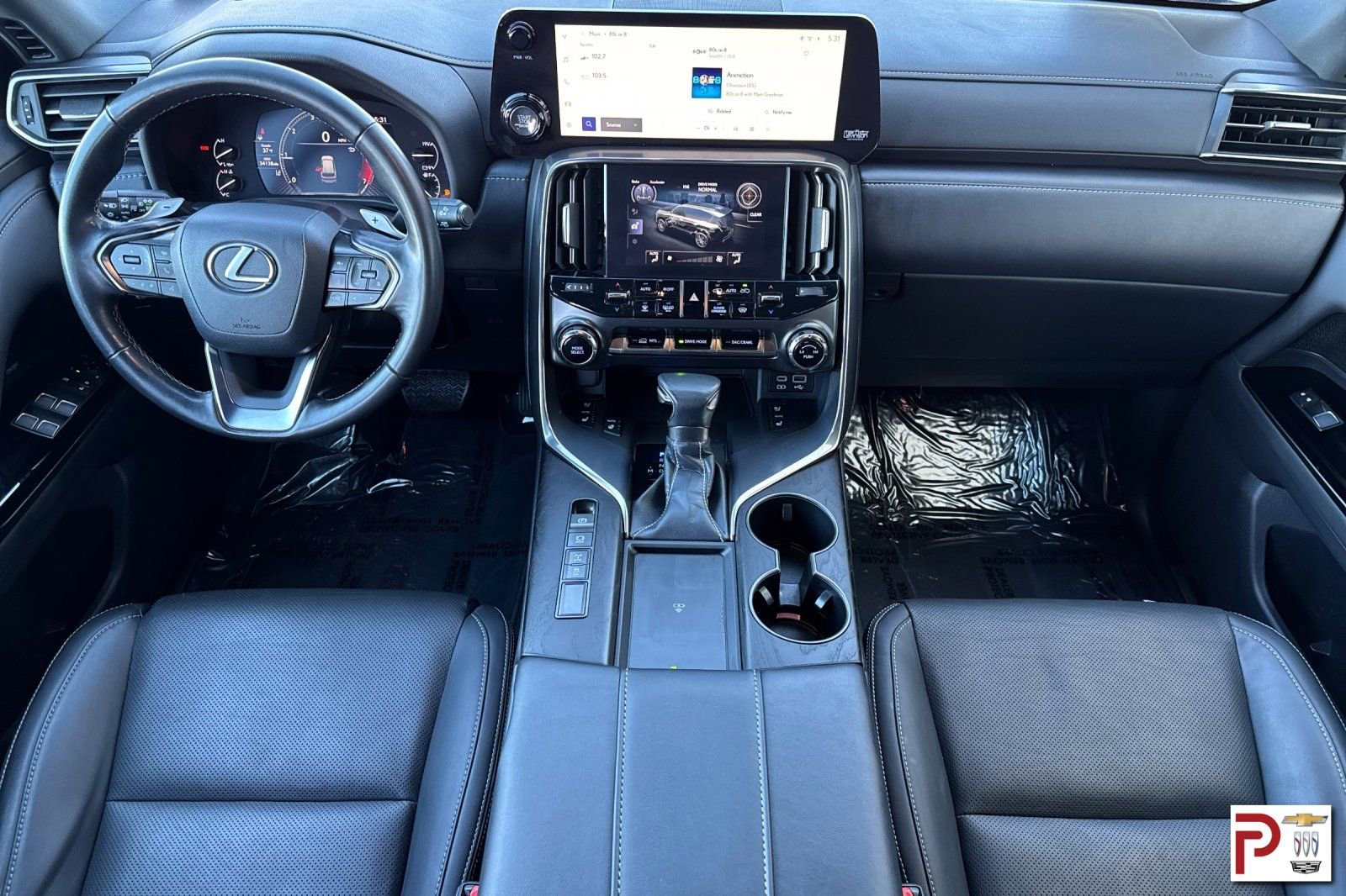 Used 2023 Lexus LX 600 4WD w/ Interior Upgrade Package image 16