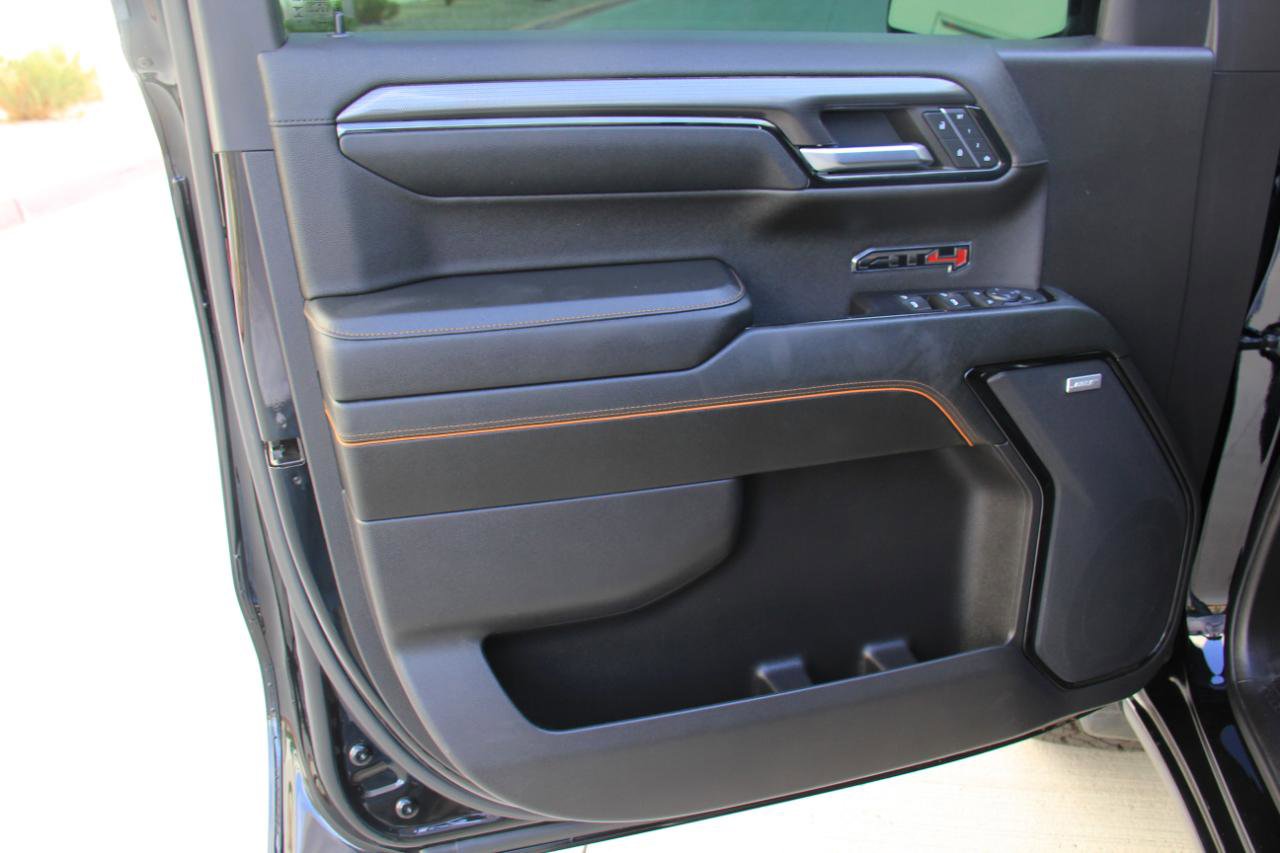 Used 2024 GMC Sierra 1500 AT4 w/ Technology Package image 21