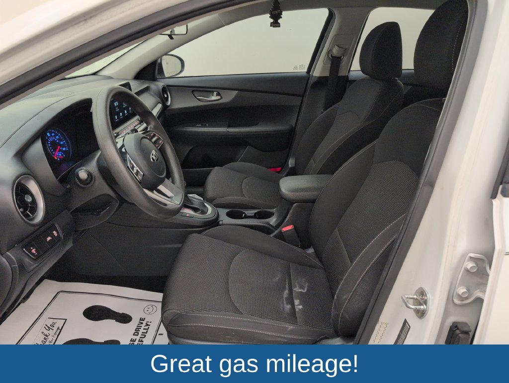Used 2020 Kia Forte LXS FWD image 4