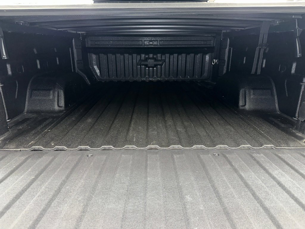 Certified 2022 Chevrolet Silverado 1500 RST w/ Redline Edition image 23