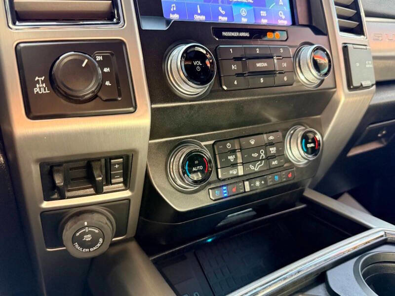 Used 2020 Ford F250 Platinum AWD/4WD image 25