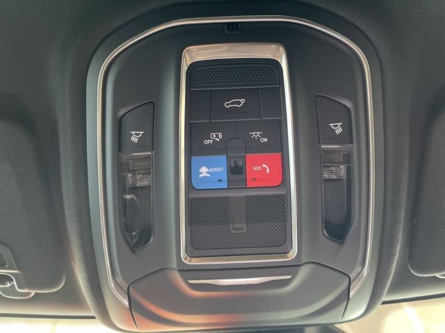 New 2026 Jeep Grand Cherokee Altitude AWD/4WD image 47