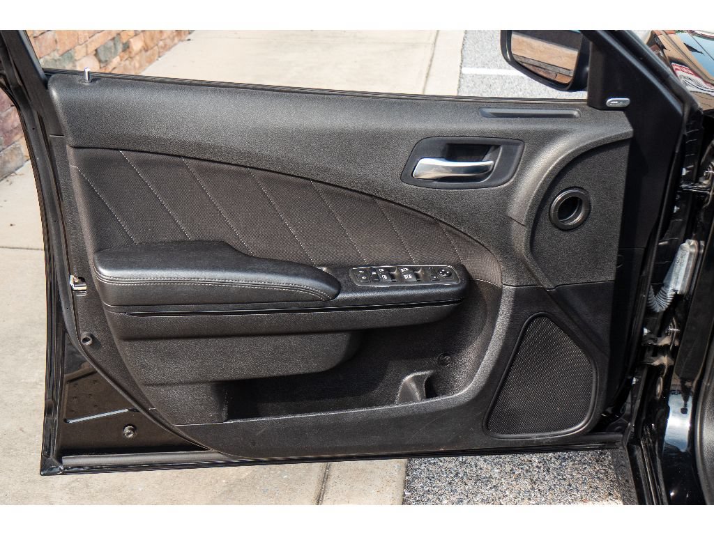 Used 2021 Dodge Charger R/T w/ Blacktop Package RWD image 11