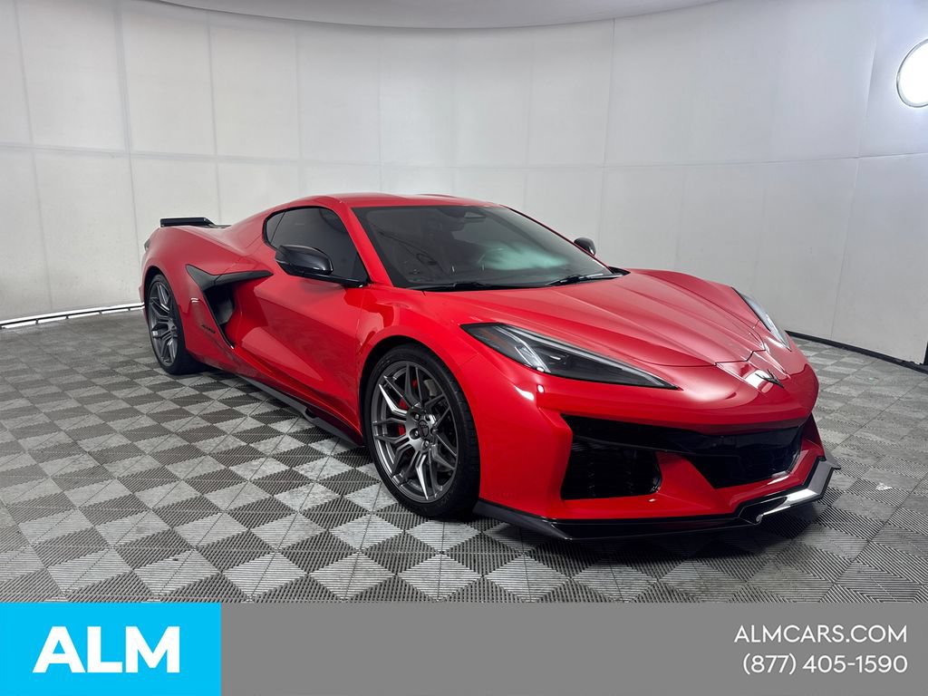 Used 2024 Chevrolet Corvette Z06 w/ Stealth Interior Trim Package RWD image 3
