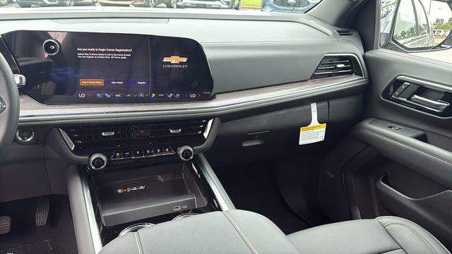 New 2026 Chevrolet Suburban Premier w/ Sun And Tow Package image 33