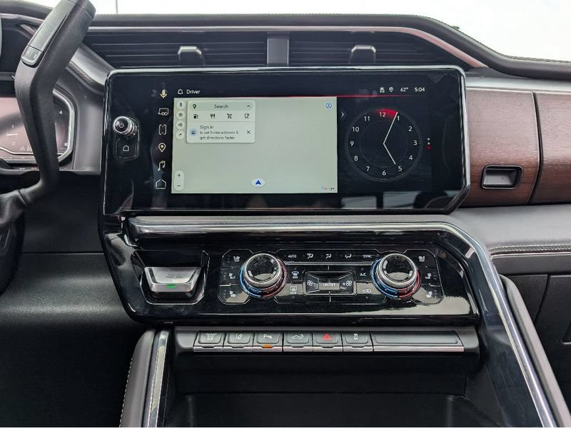 Used 2024 GMC Sierra 3500 Denali Ultimate AWD/4WD image 31