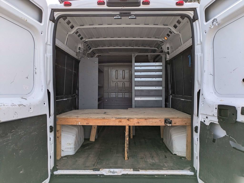 Used 2021 RAM ProMaster 2500 FWD image 6